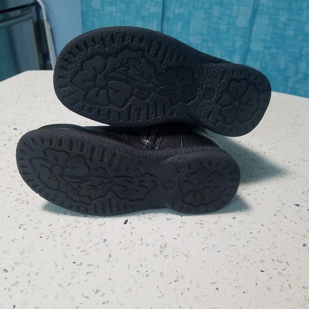 **💜💛** Toddler Boots **💜💛** - Picture 6 of 6
